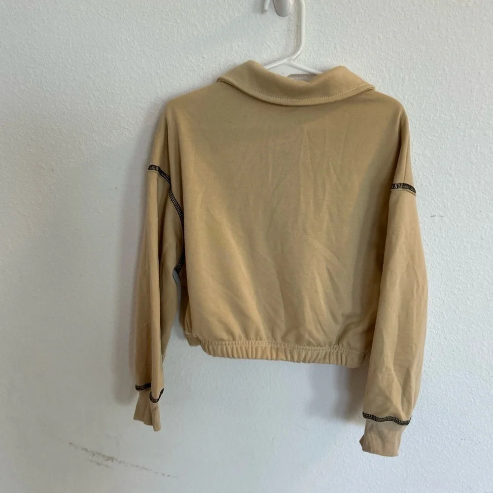 patpat Boys/Girls 2 Piece Tan & Black Sweatsuit  NWT  Size 7/8
